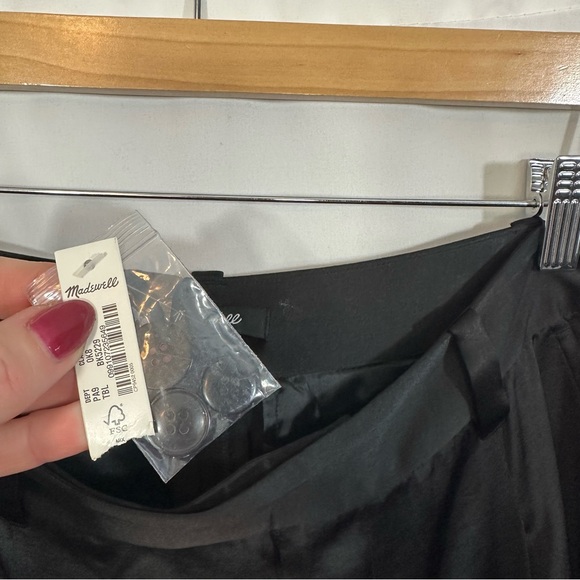 NWT Madewell The Harlow Wide Leg High Rise Satin Pants in Black - Picture 12 of 15